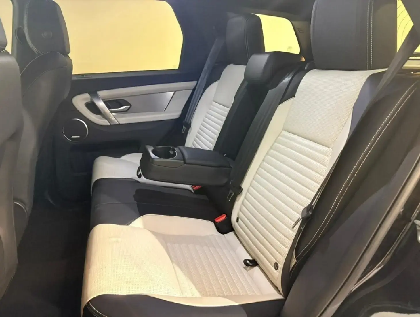 galeria DISCOVERY SPORT