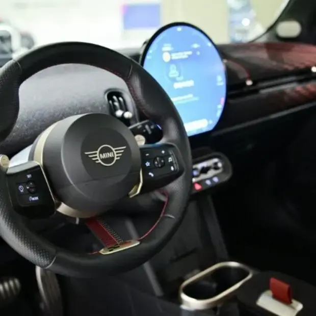 Mini John Cooper Works 2.0 Turbo AT