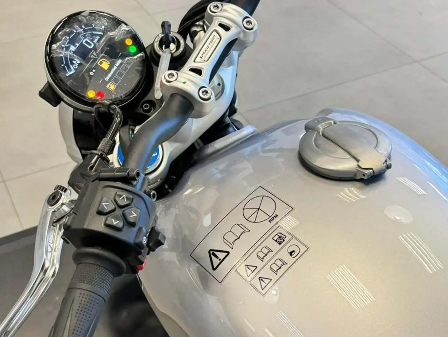 galeria SPEED TWIN