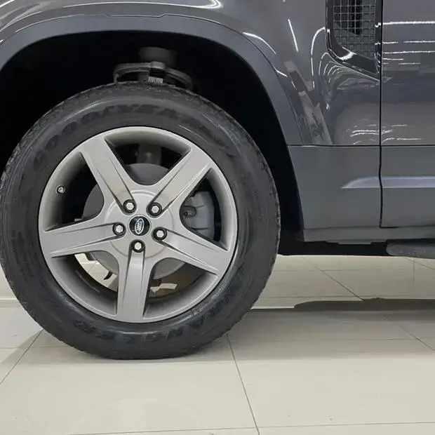 Land Rover Defender SE 110 2.0 SI4 (Aut)