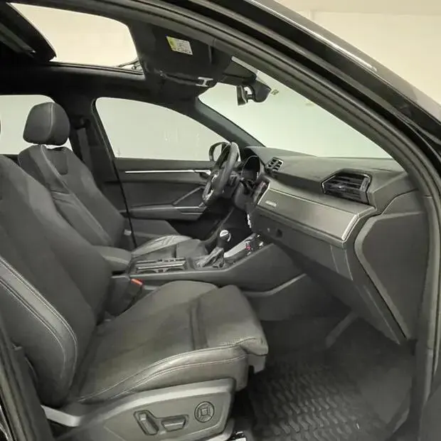 Audi Q3 Performance Black 2.0