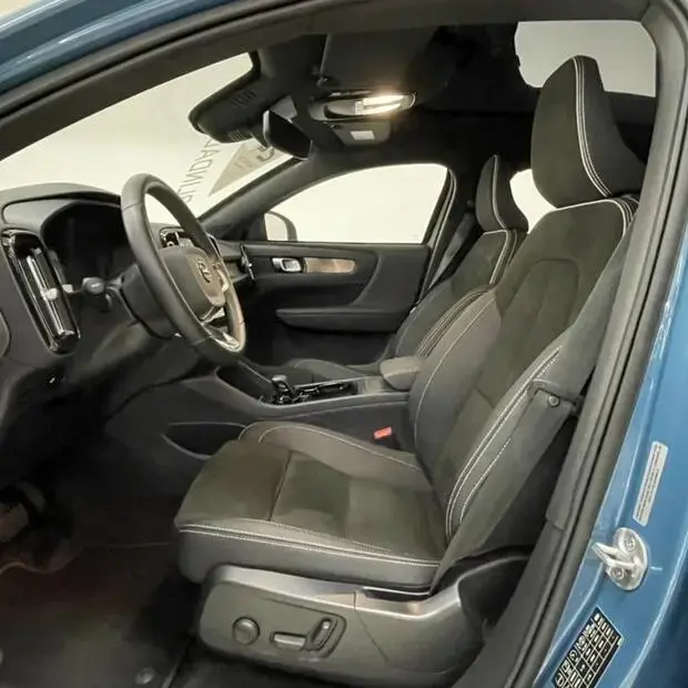 Volvo C40 Recharge Plus (Elétrico)