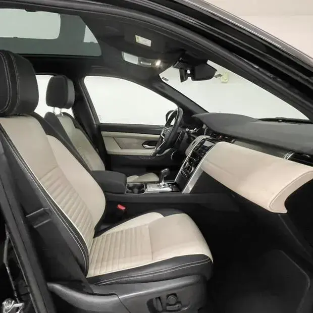 Land Rover Discovery Sport R-Dynamic SE 2.0 Turbo (Aut.)