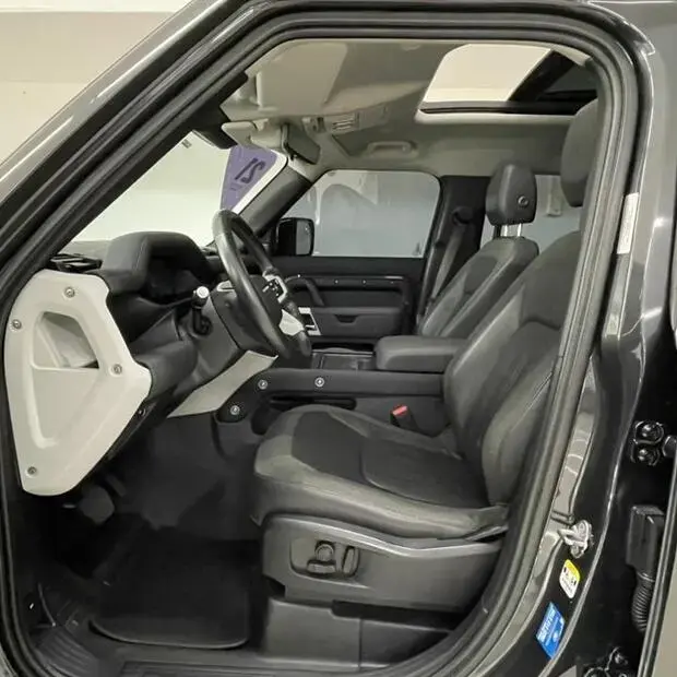 Land Rover Defender SE 110 2.0 SI4 (Aut)
