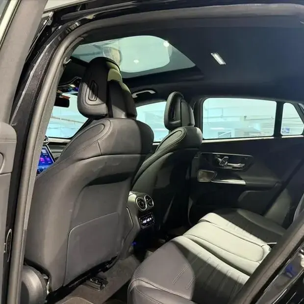 Mercedes Benz GLC 300 2.0 MHEV AMG LINE COUPÉ 4MATIC 9G-TRONIC