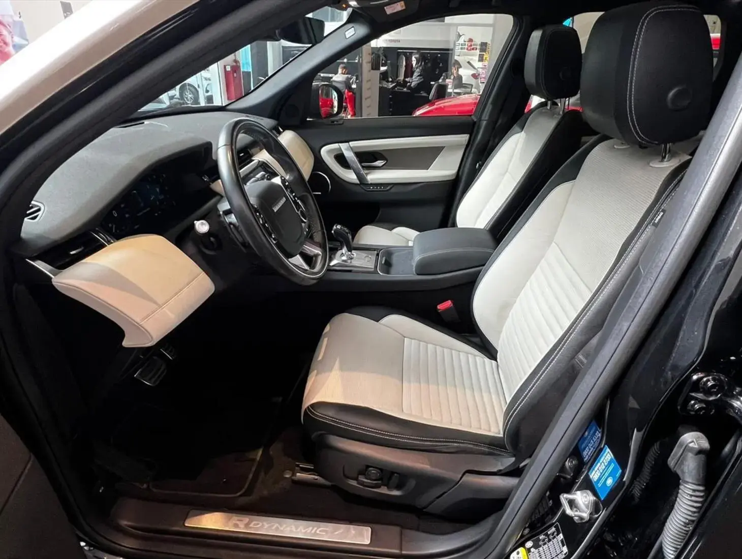galeria DISCOVERY SPORT