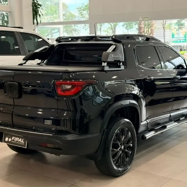 Fiat TORO 2.0 16V TURBO DIESEL RANCH 4WD AT9