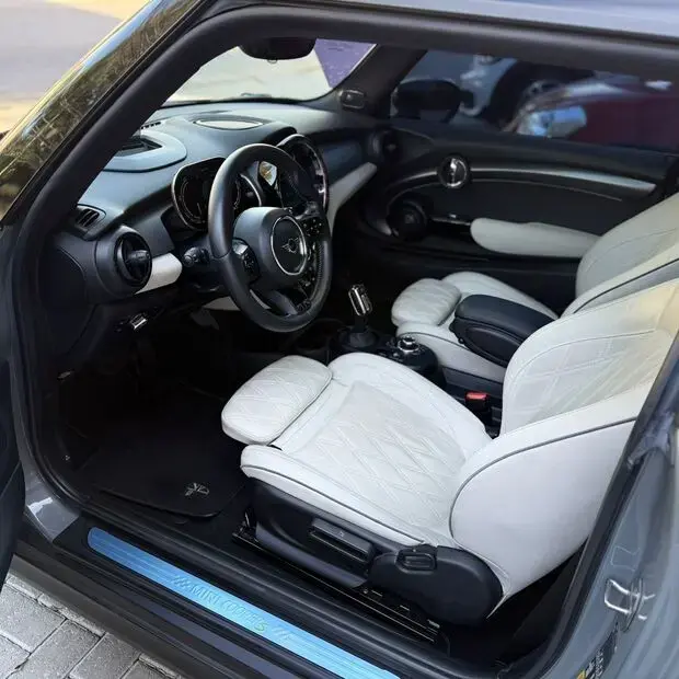 Mini Cooper SE Top Collection 3p (Elétrico)