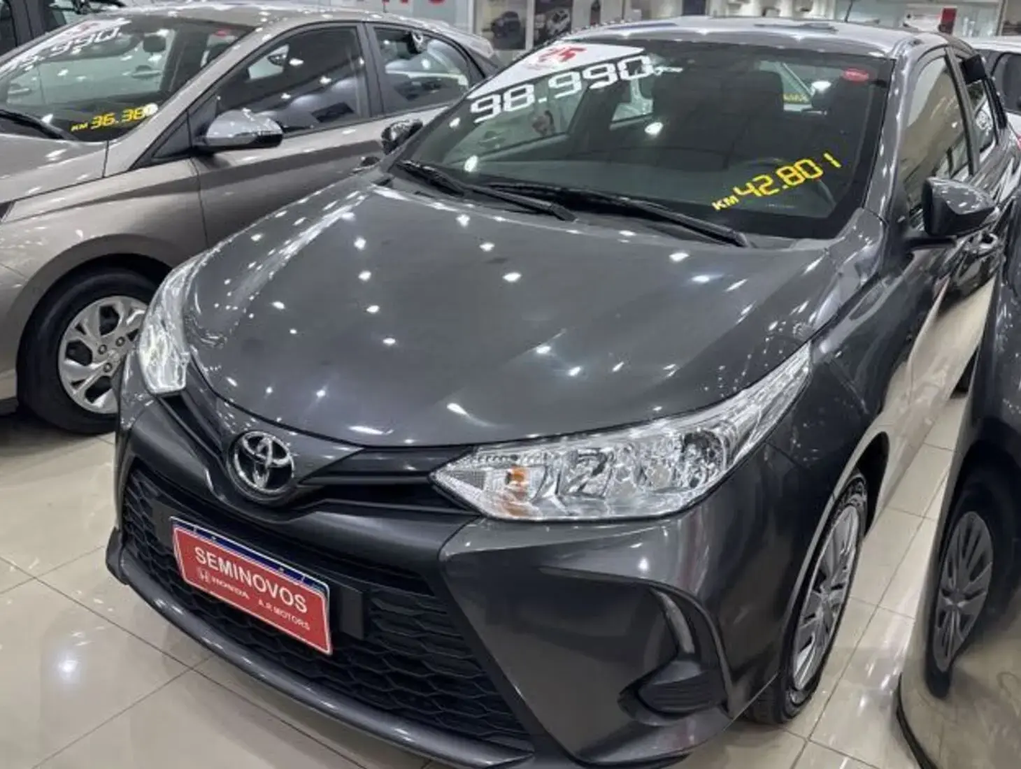 galeria Yaris
