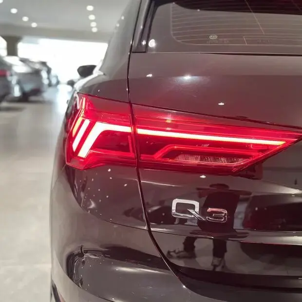 Audi Q3 Performance 2.0 TFSI Tiptr. Quattro