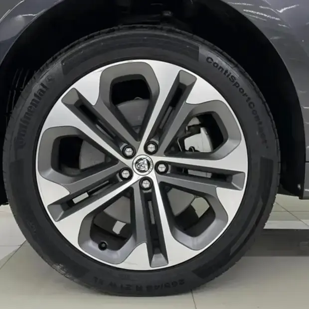 Jaguar F-Pace 2.0 R-Dynamic SE 404cv (Híbrido)