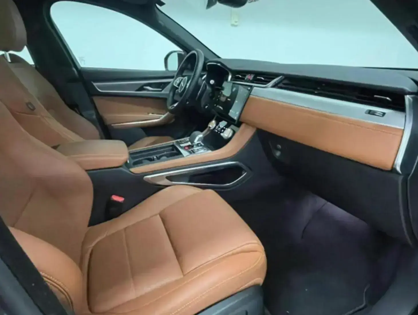 galeria F-Pace