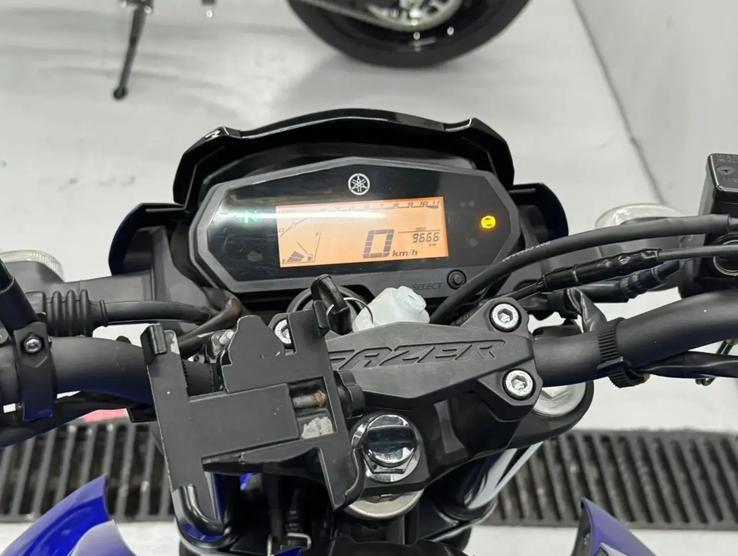 galeria FZ25 250 FAZER FLEX