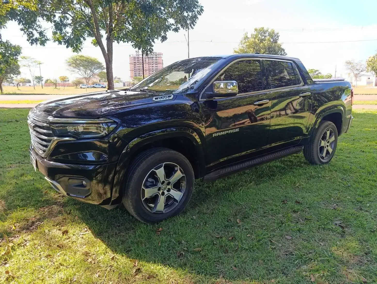 galeria RAMPAGE LARAMIE DS