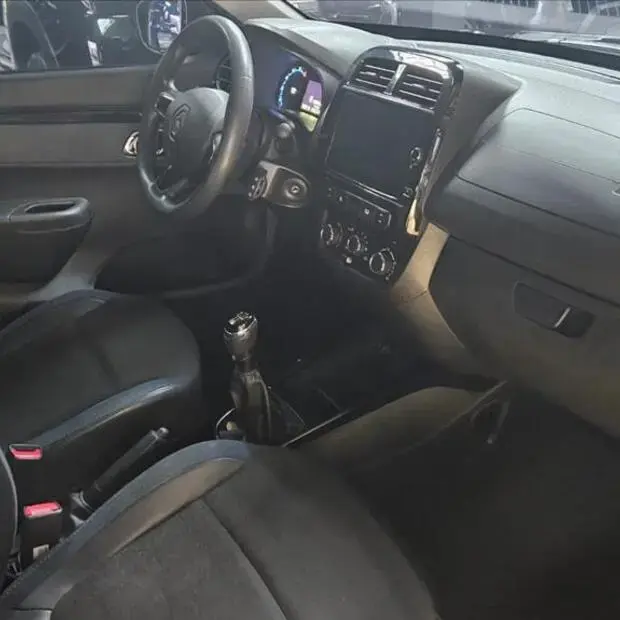 Renault KWID 1.0 12V SCE FLEX INTENSE MANUAL