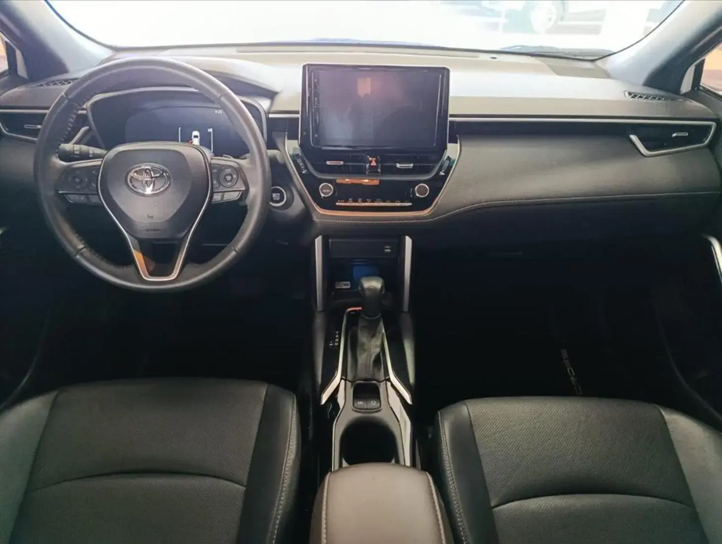galeria COROLLA CROSS