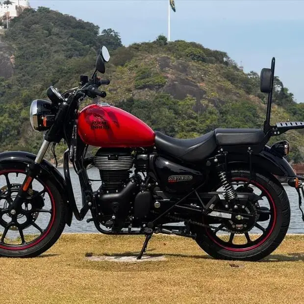 Royal Enfield METEOR 350 FIREBALL
