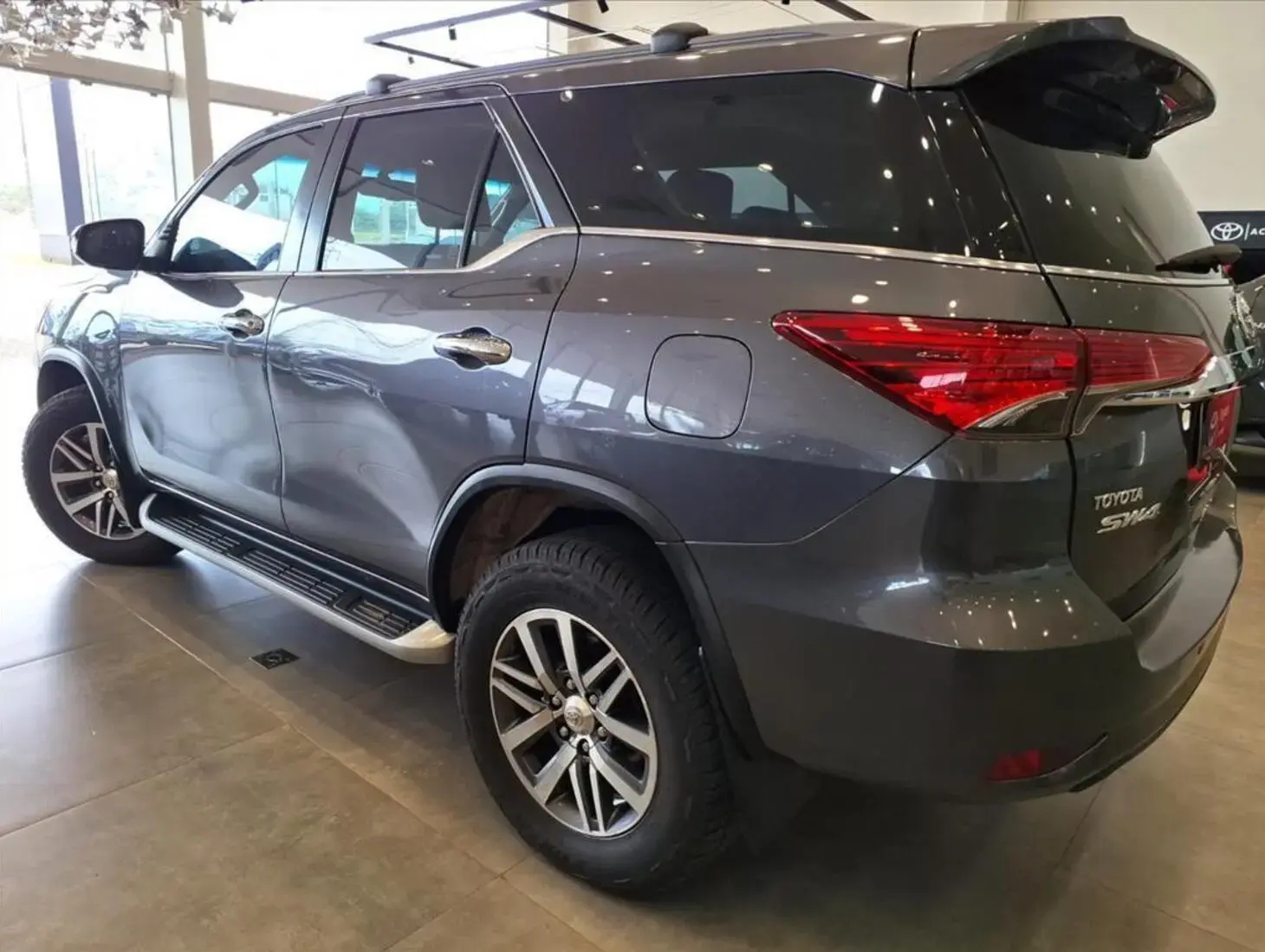galeria HILUX SW4