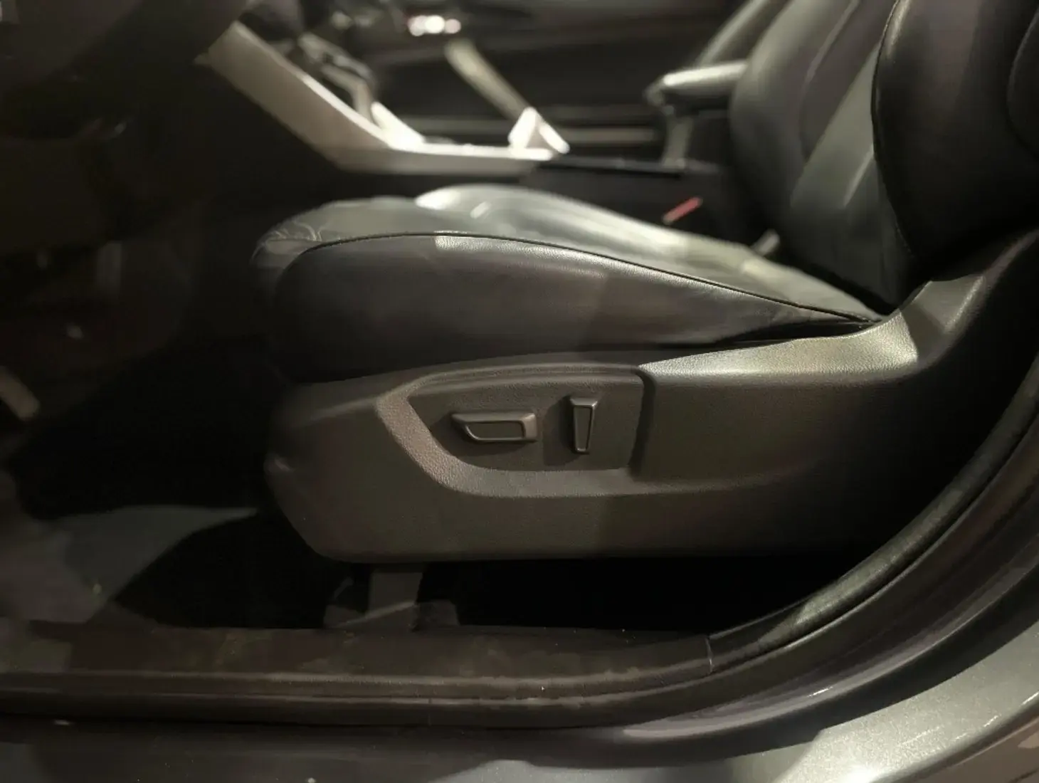 galeria ECLIPSE CROSS