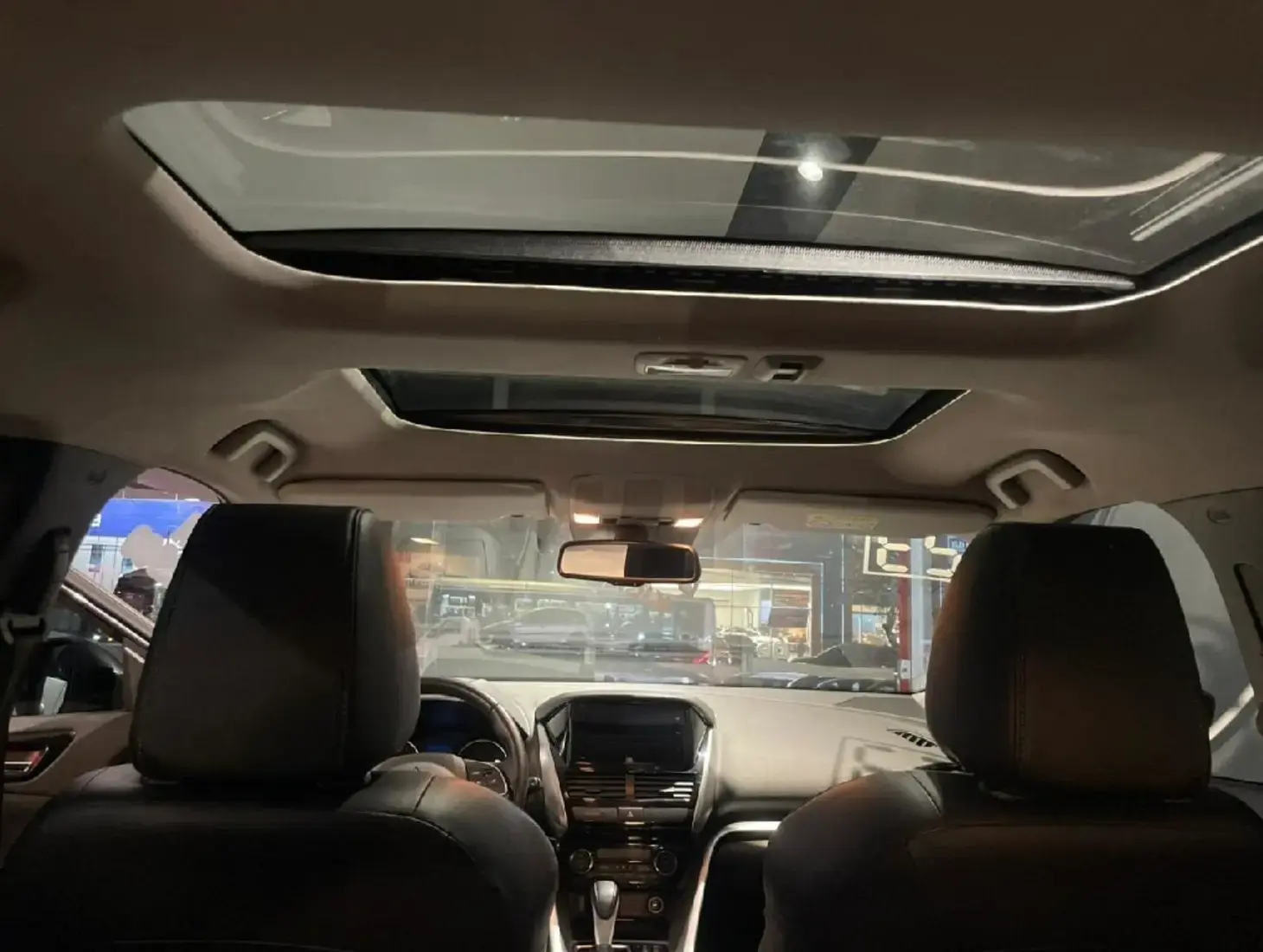 galeria ECLIPSE CROSS