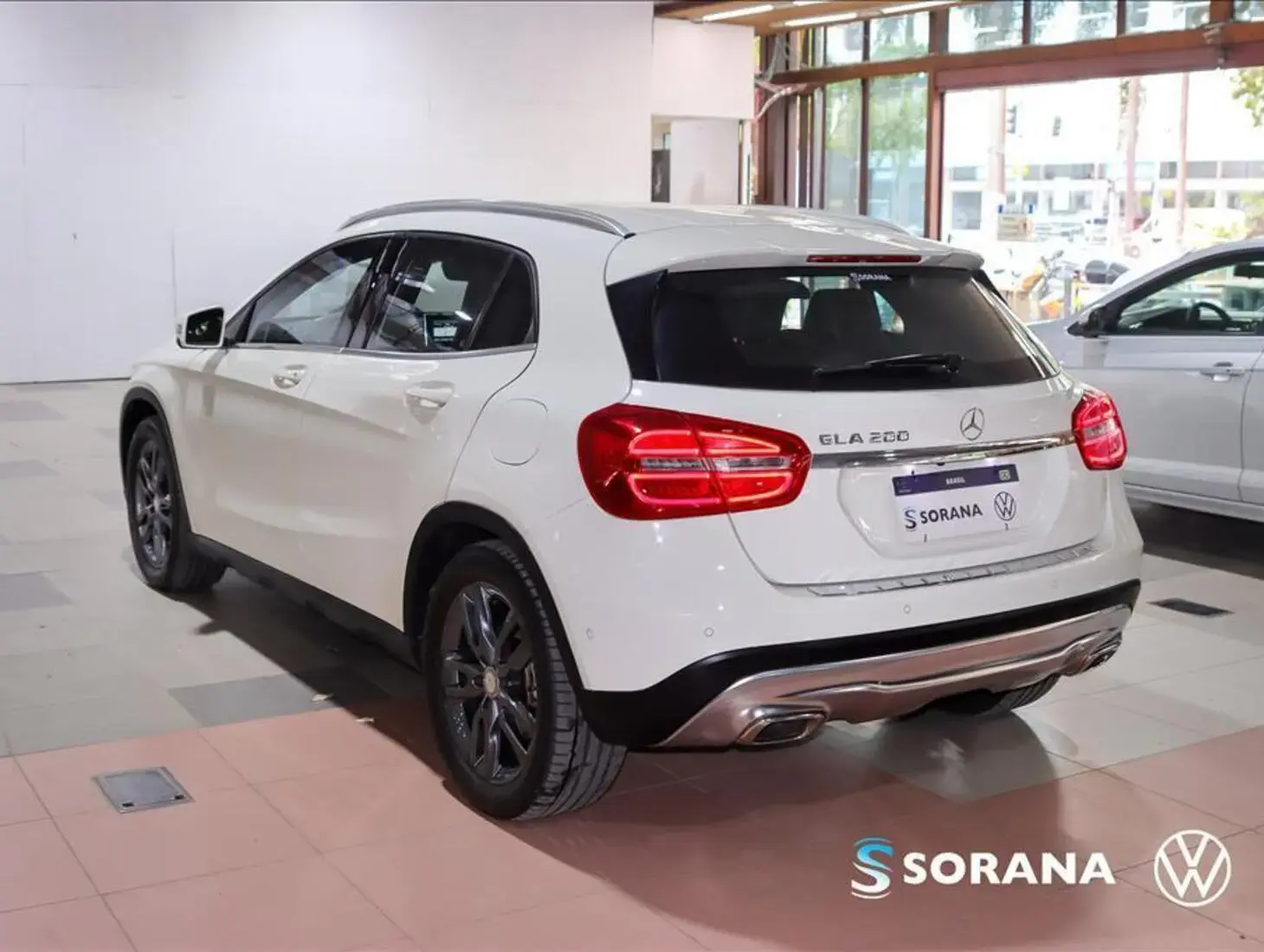galeria GLA 200