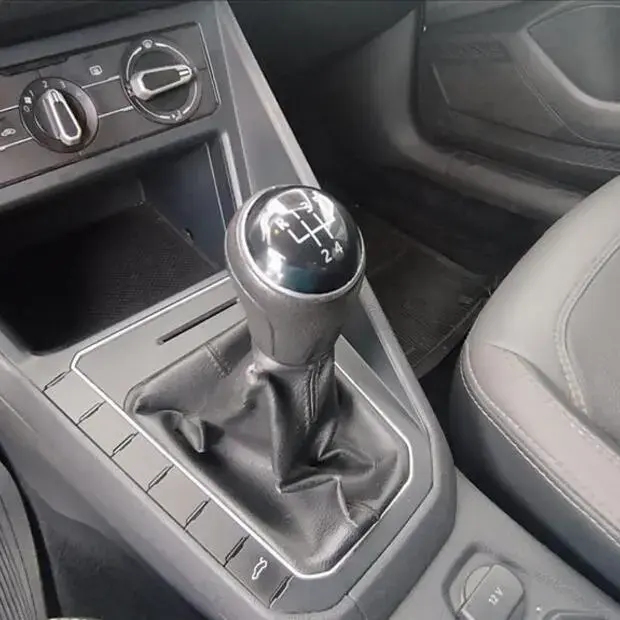 Volkswagen POLO 1.0 MPI TOTAL FLEX MANUAL