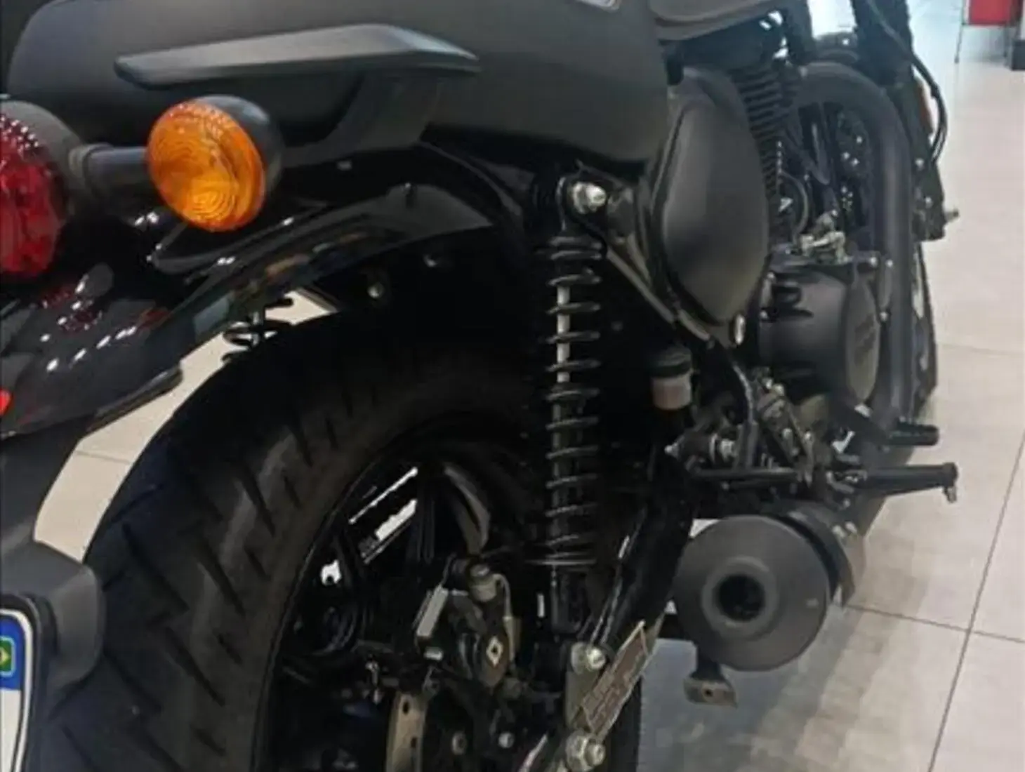 galeria HUNTER 350