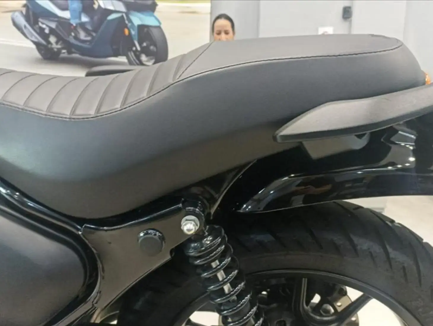 galeria HUNTER 350