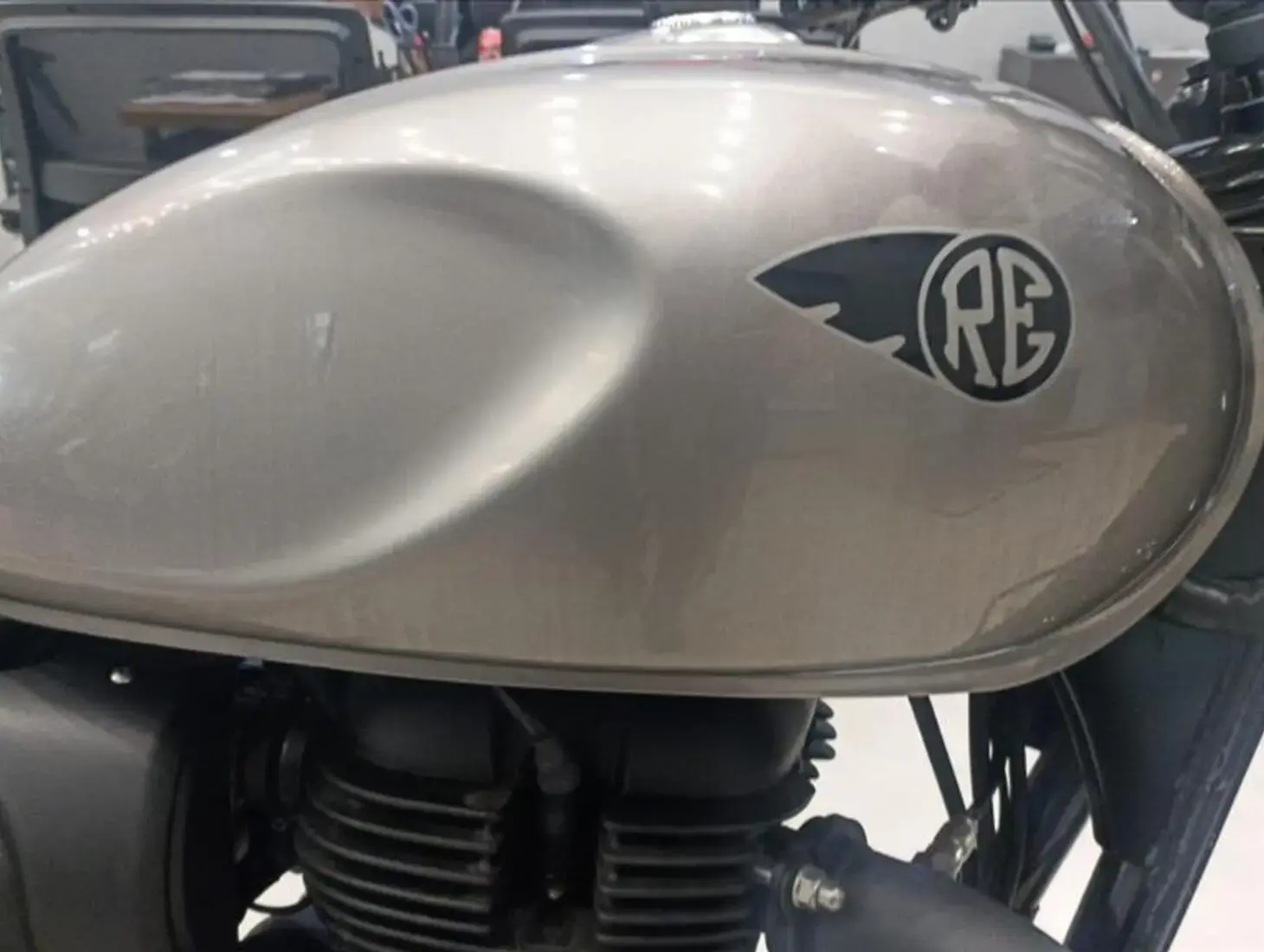 galeria HUNTER 350