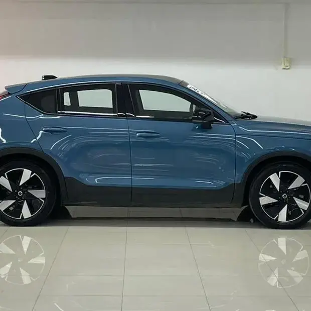 Volvo C40 Recharge Plus (Elétrico)