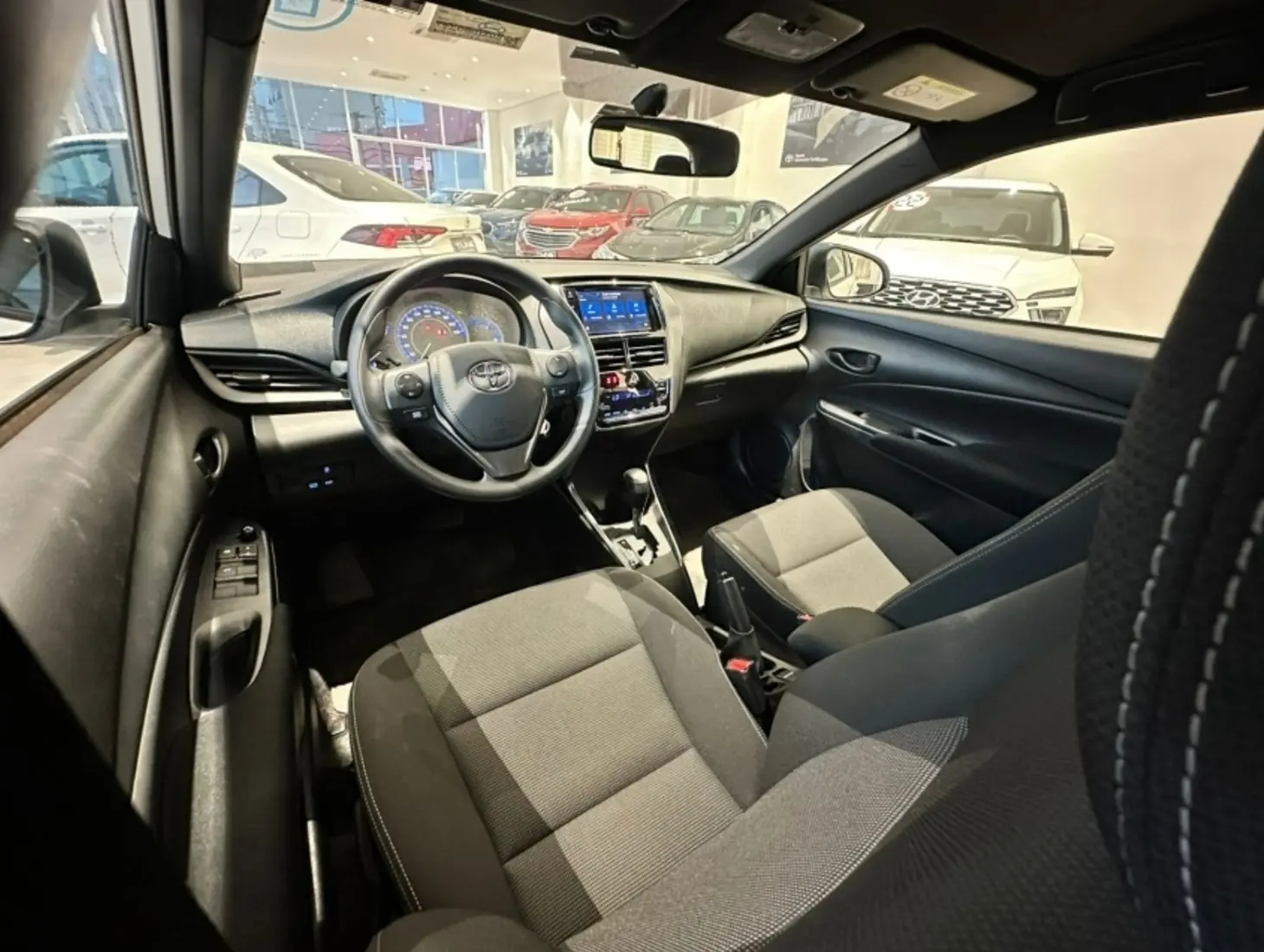 galeria YARIS