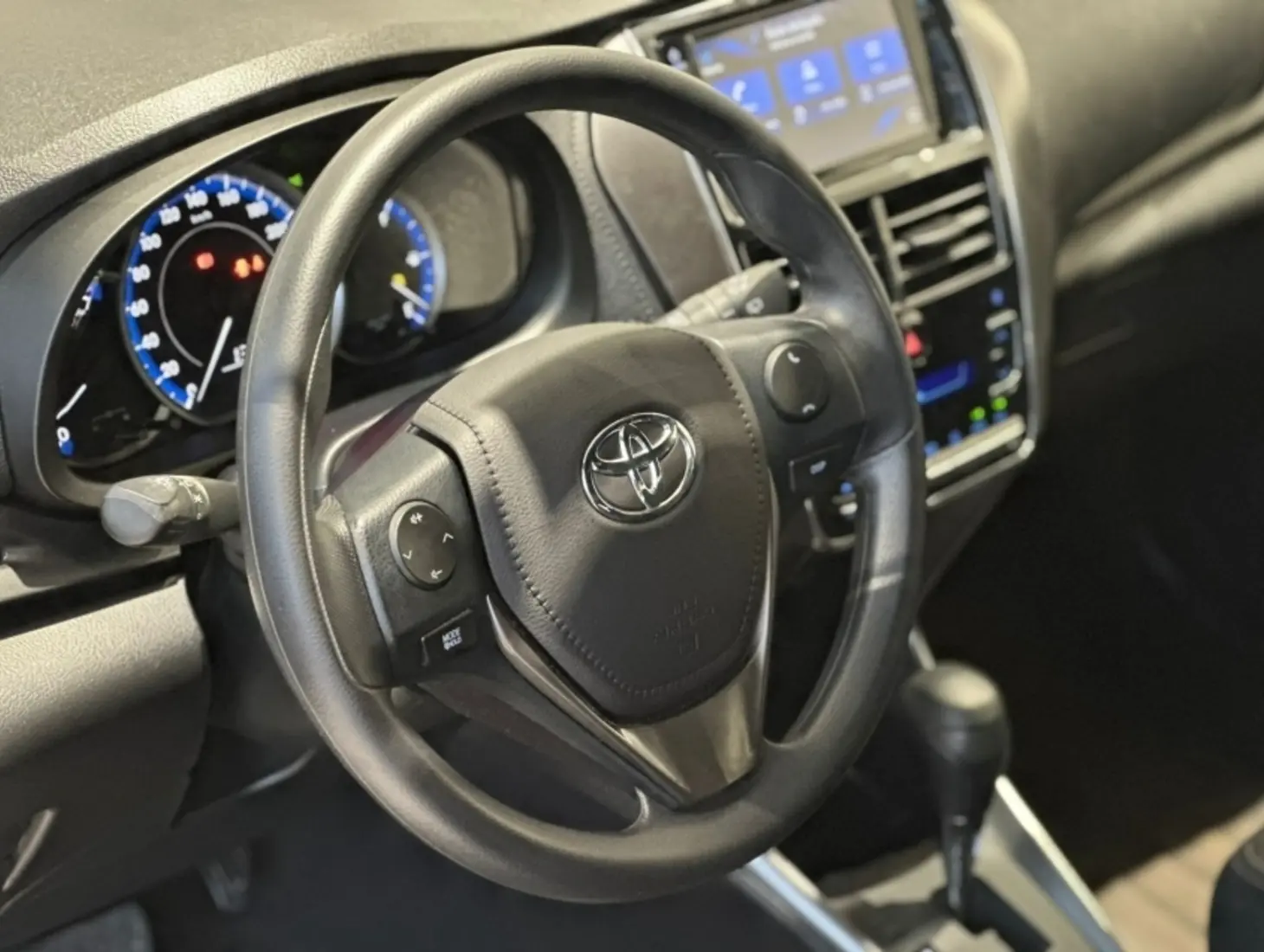 galeria YARIS