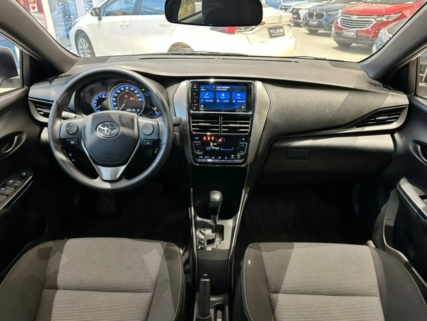 galeria YARIS