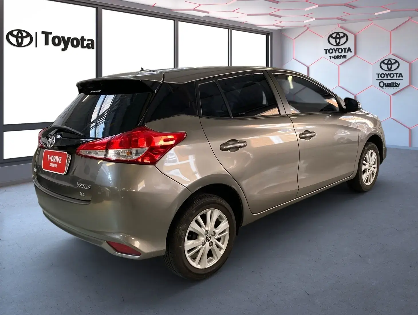 galeria Yaris