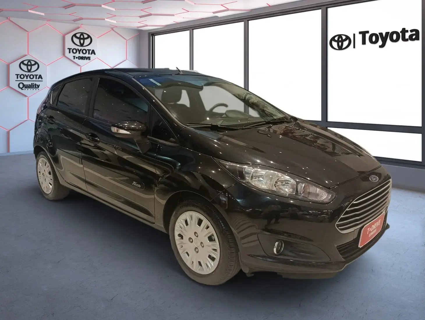 galeria New Fiesta Hatch