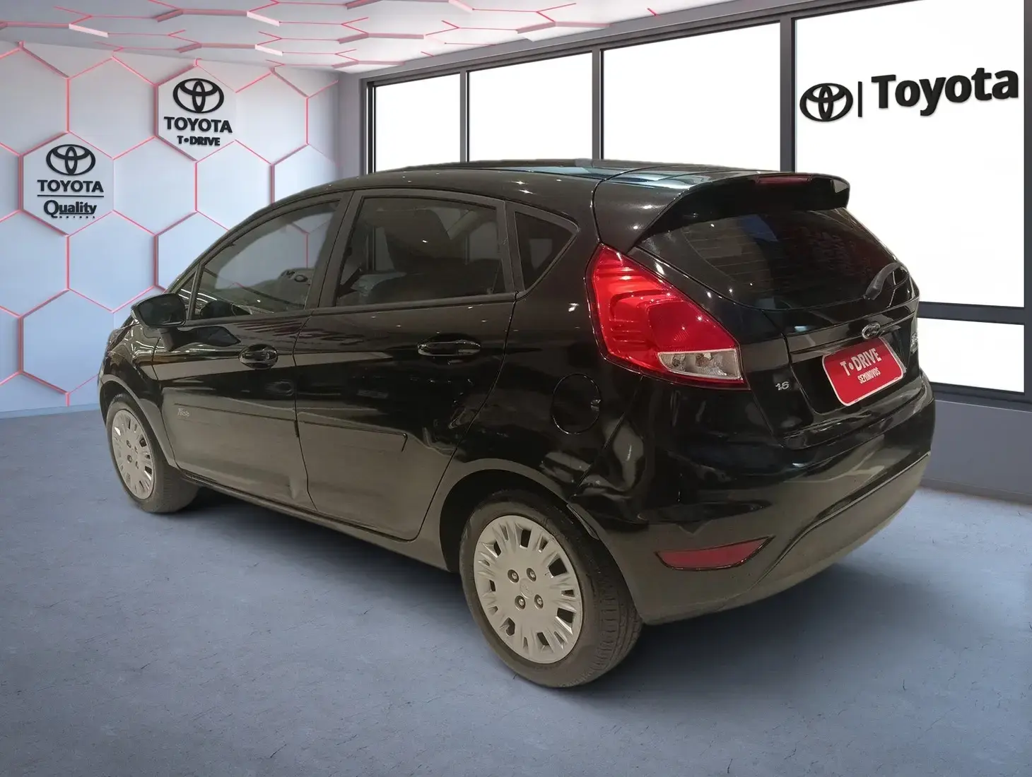 galeria New Fiesta Hatch