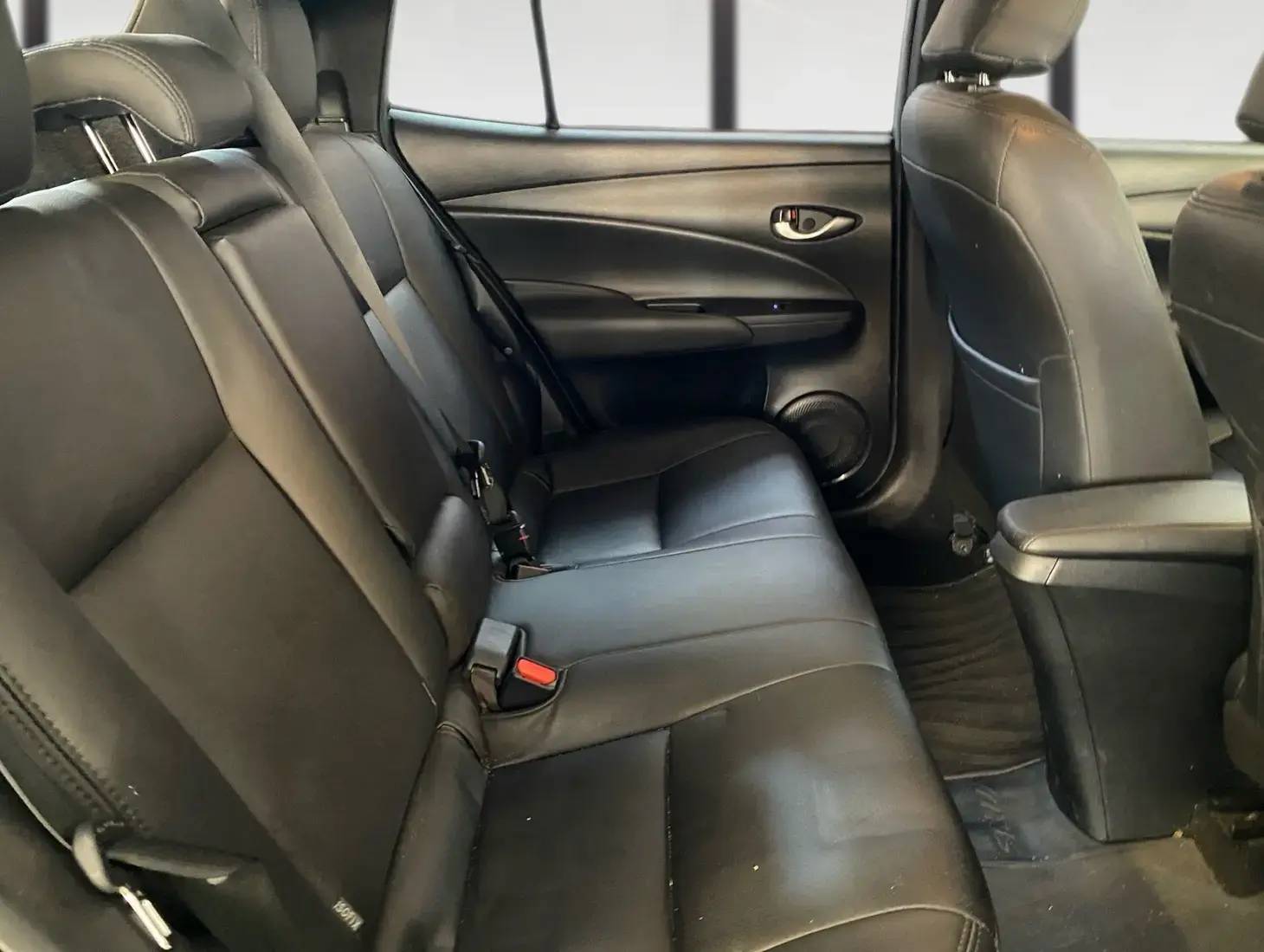 galeria Yaris