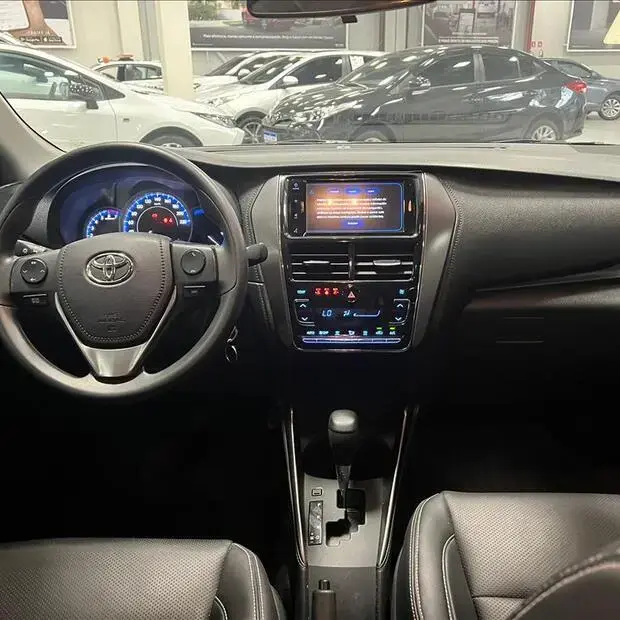 Toyota YARIS 1.5 16V FLEX SEDAN XL MULTIDRIVE