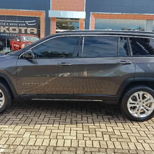 Jeep COMMANDER 1.3 T270 TURBO FLEX LONGITUDE AT6