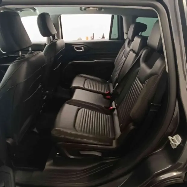 Jeep COMMANDER 1.3 T270 TURBO FLEX LONGITUDE AT6