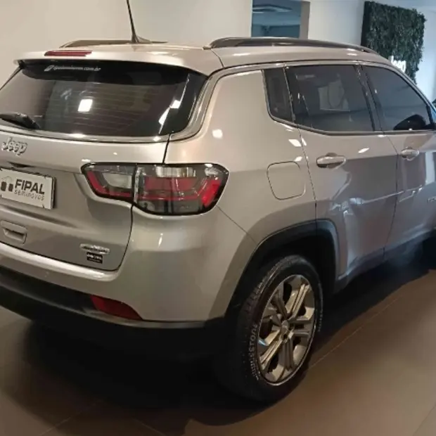 Jeep COMPASS 1.3 T270 TURBO FLEX LONGITUDE AT6