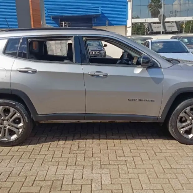 Jeep COMPASS 1.3 T270 TURBO FLEX LONGITUDE AT6