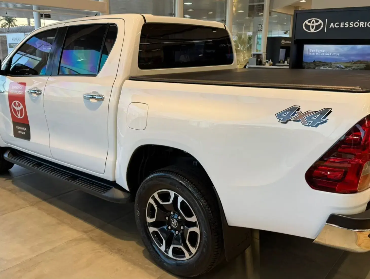 galeria HILUX