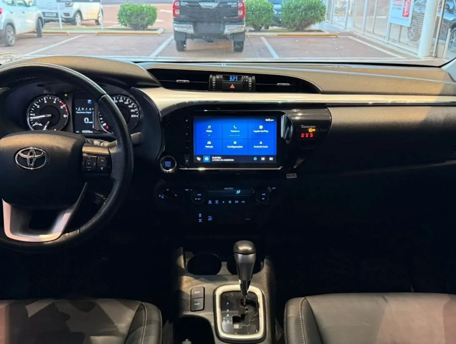 galeria HILUX