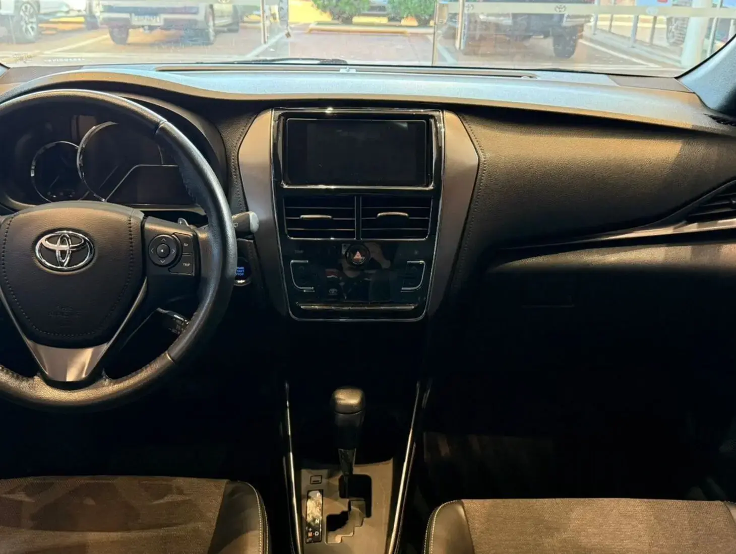 galeria YARIS