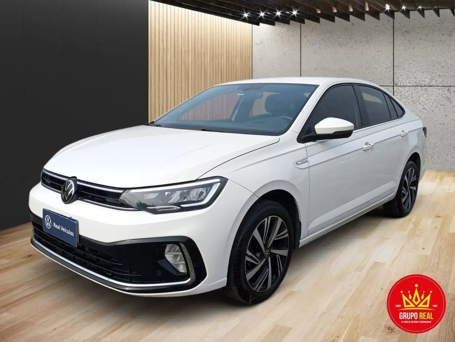 galeria VIRTUS Highline 200 TSI 1.0 Flex 12V Aut