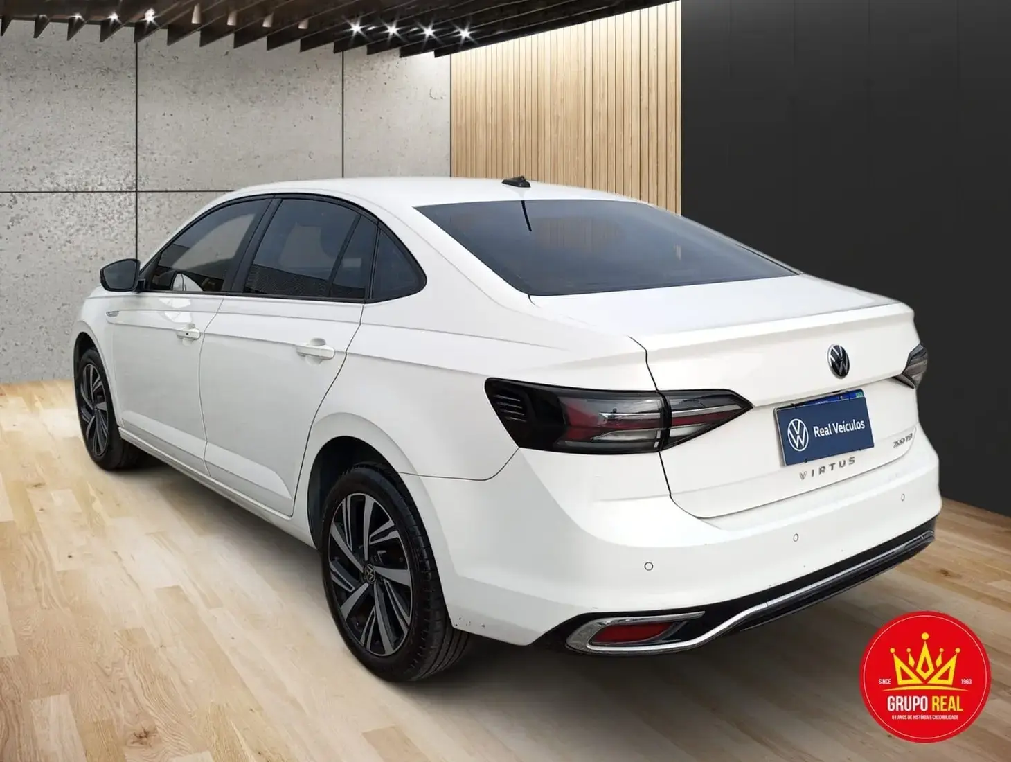 galeria VIRTUS Highline 200 TSI 1.0 Flex 12V Aut