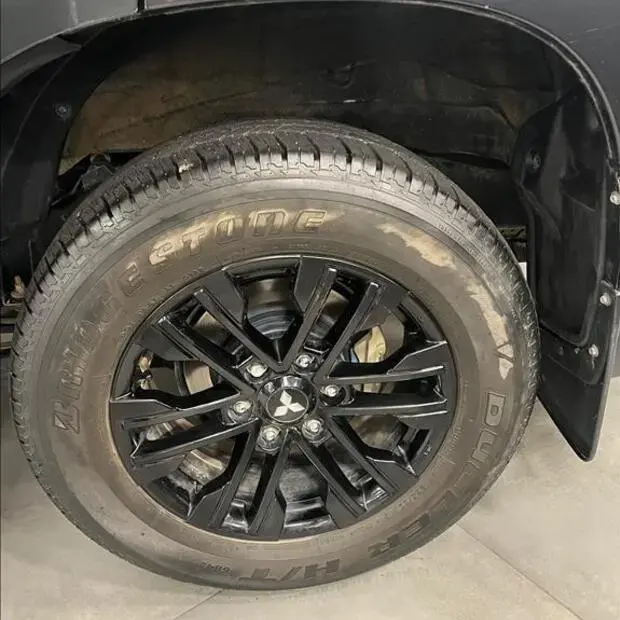 Mitsubishi PAJERO SPORT 2.4 16V MIVEC TURBO DIESEL HPE-S AWD AUTOMÁTICO