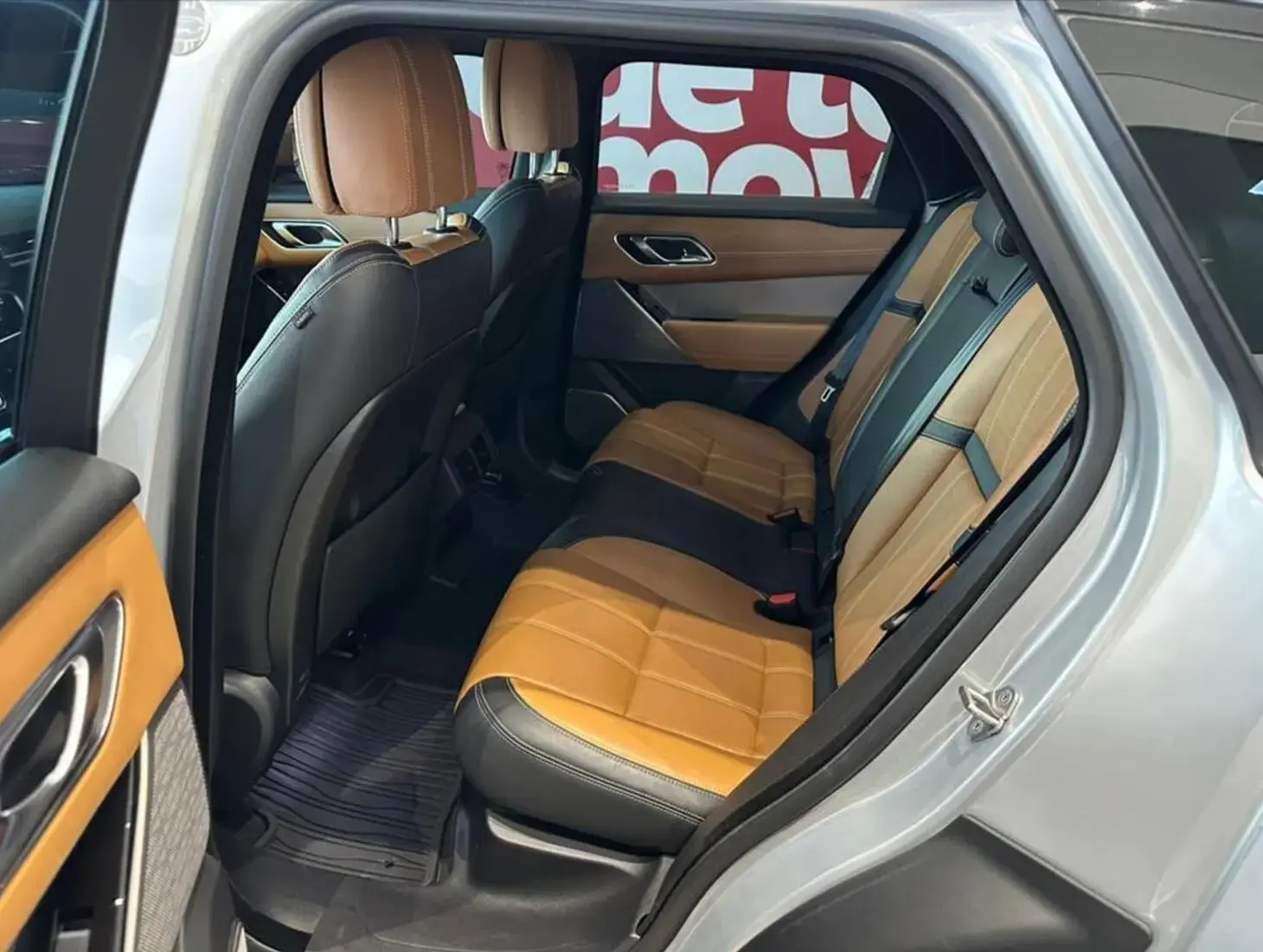 galeria RANGE ROVER VELAR