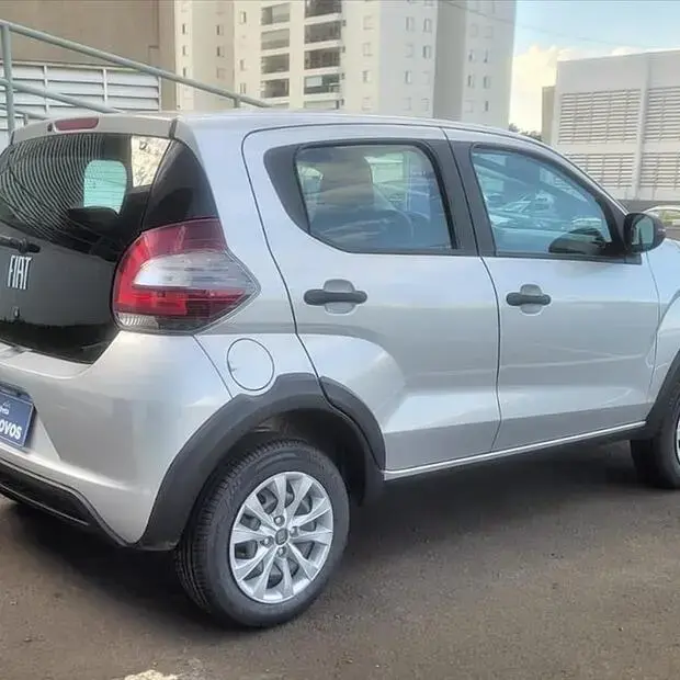 Fiat MOBI 1.0 EVO FLEX LIKE. MANUAL